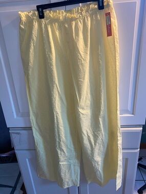 Light Yellow Women’s Elastic-Waist Pajama pants